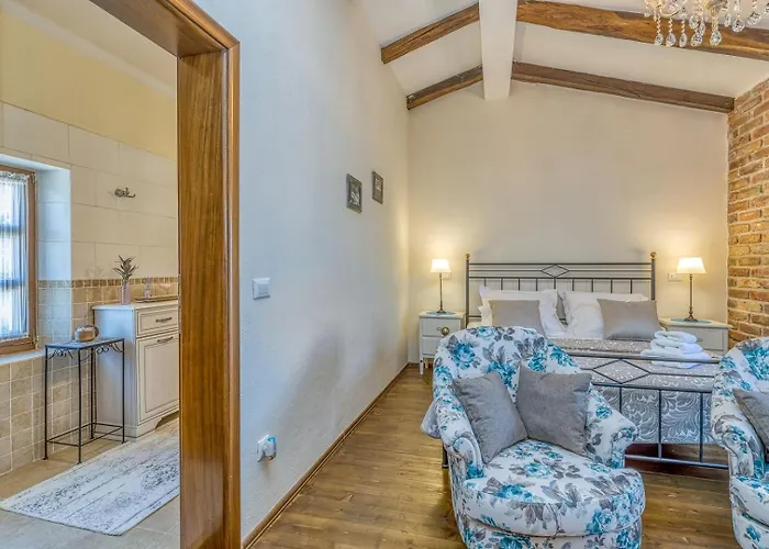 Santolina Βίλα Baderna