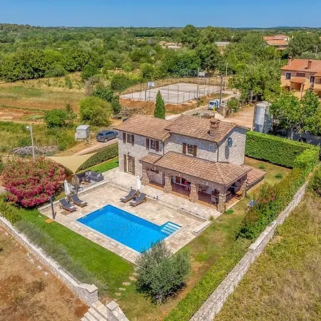Santolina Villa *